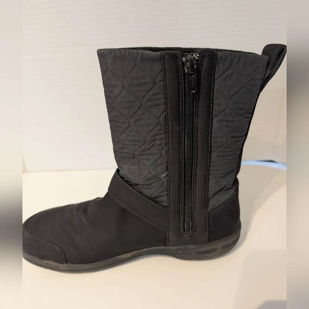 Merrell cozy stylish