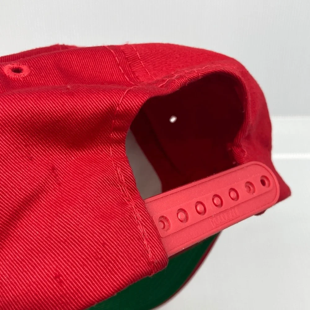 NHL bold red