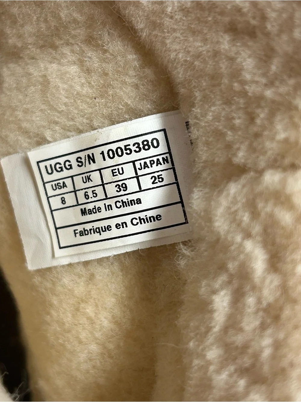 UGG becket leather