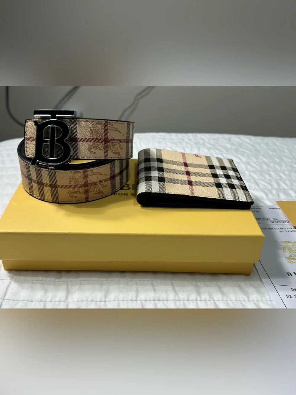 Burberry Belt And Wallet Set
