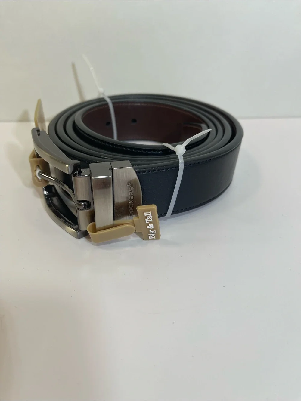 Dockers Big & Tall 54 Men's Genuine Leather Belt New Reversible Black/Brown