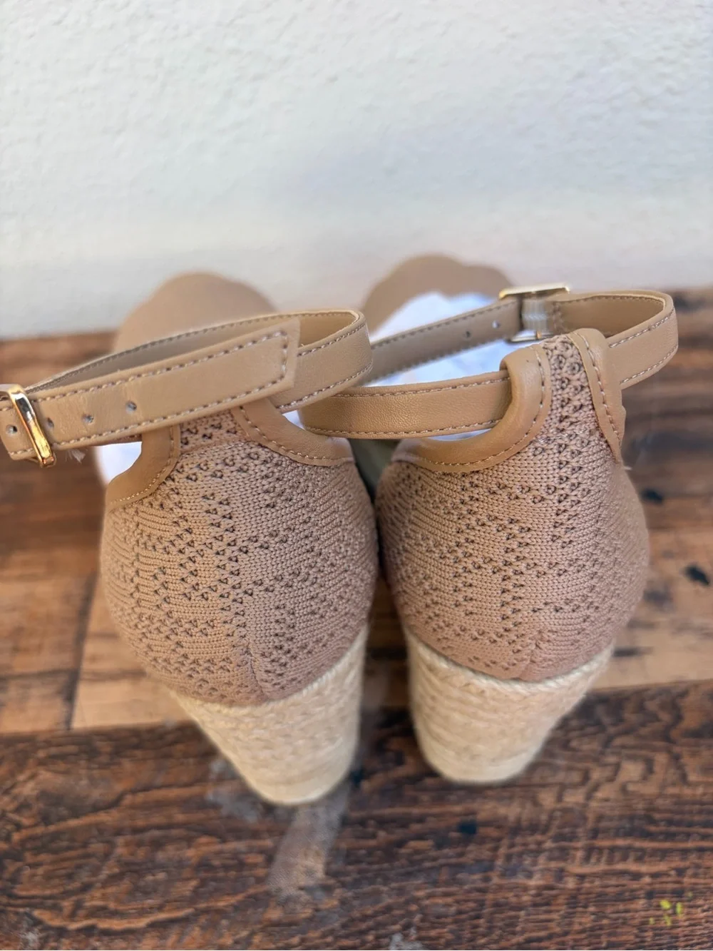 NWT and Box Womens Tan Espadrille Wedge Sandals with Ankle Strap