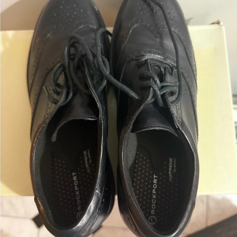 Rockport Black Leather Men's Oxfords