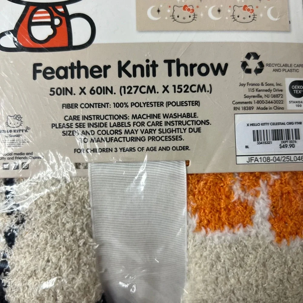 Hello Kitty‎ Celestial Feather Knit Throw Blanket 50 x 60