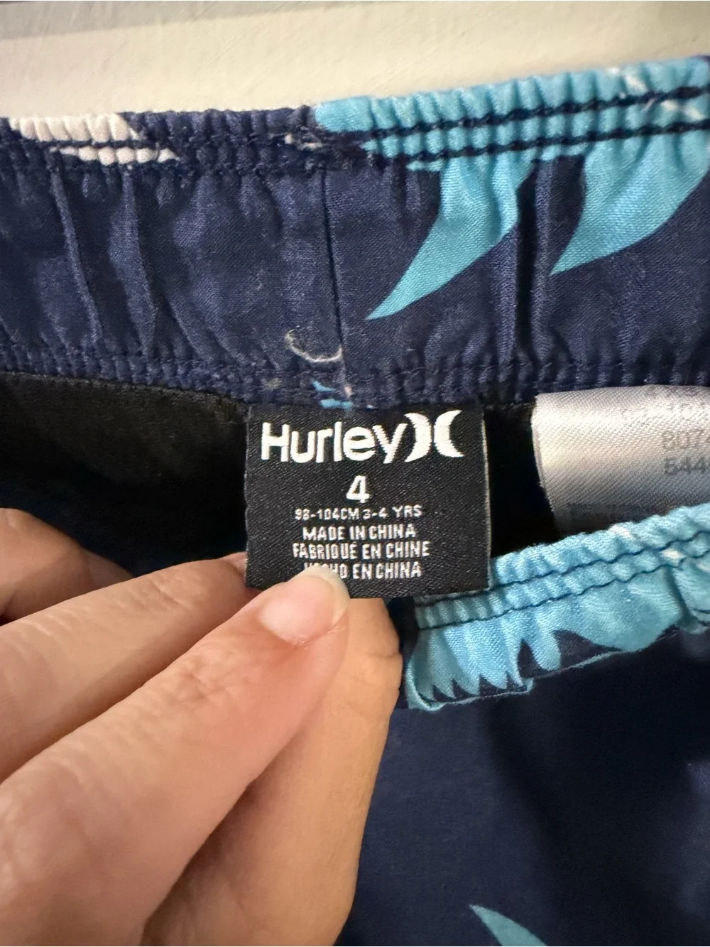 Hurley worn handful