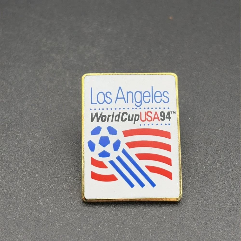World Cup USA 1994 Soccer Football Los Angeles‎ Lapel Hat Pin