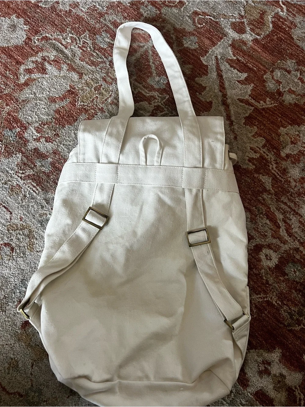 Laude The Label minimalist ethically