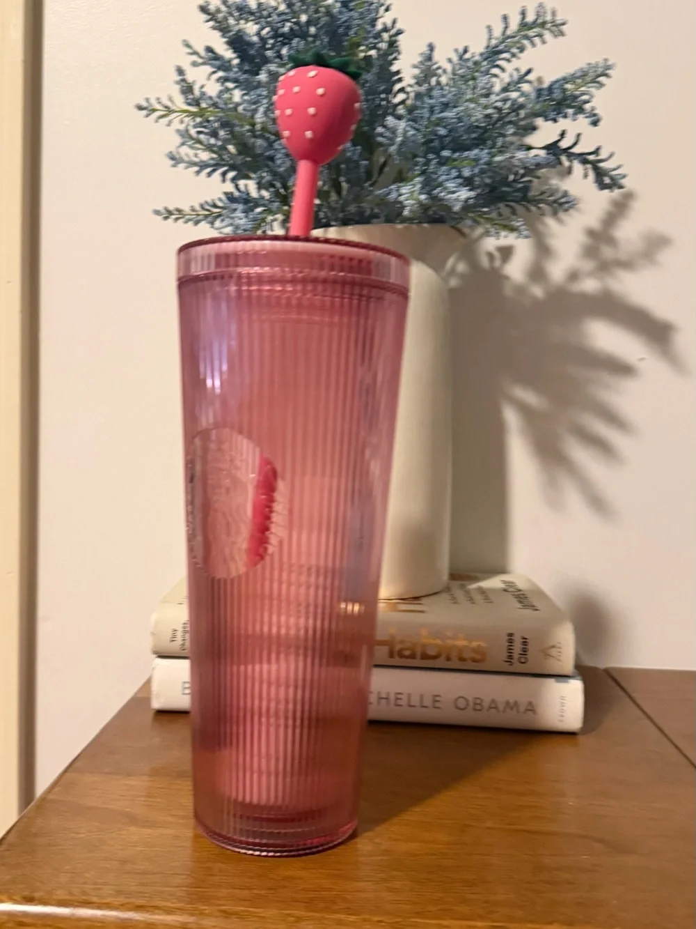 Starbucks 2026 pink