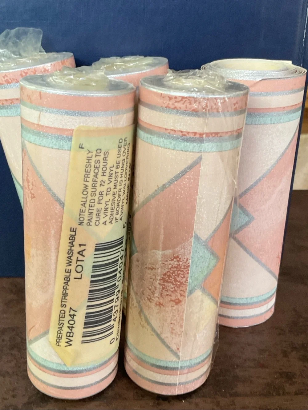 1990’s Southwestern Style Wallpaper 5 Roll Set New