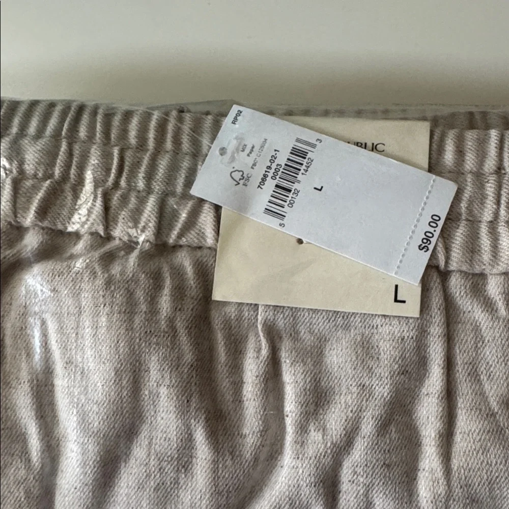 Banana Republic comfortable striped