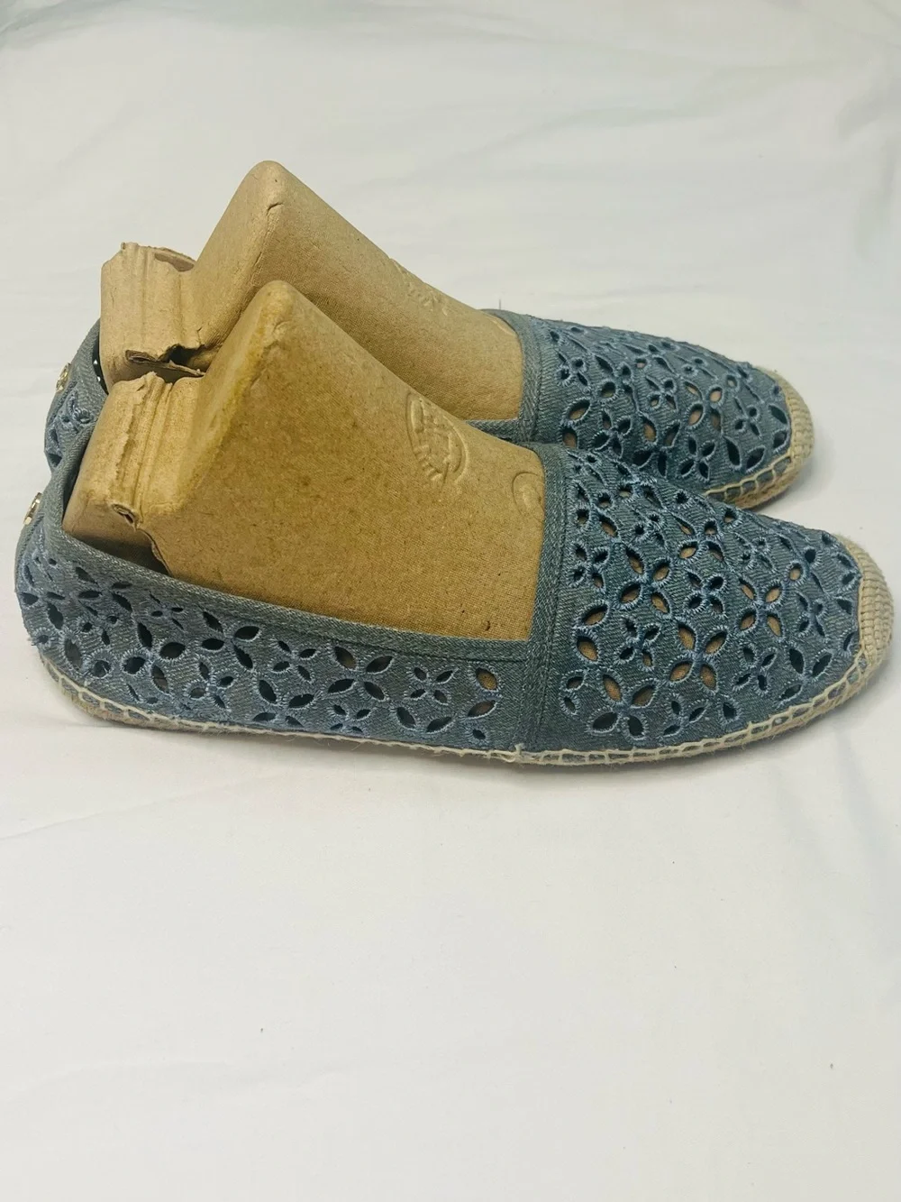 N/A stylish blue