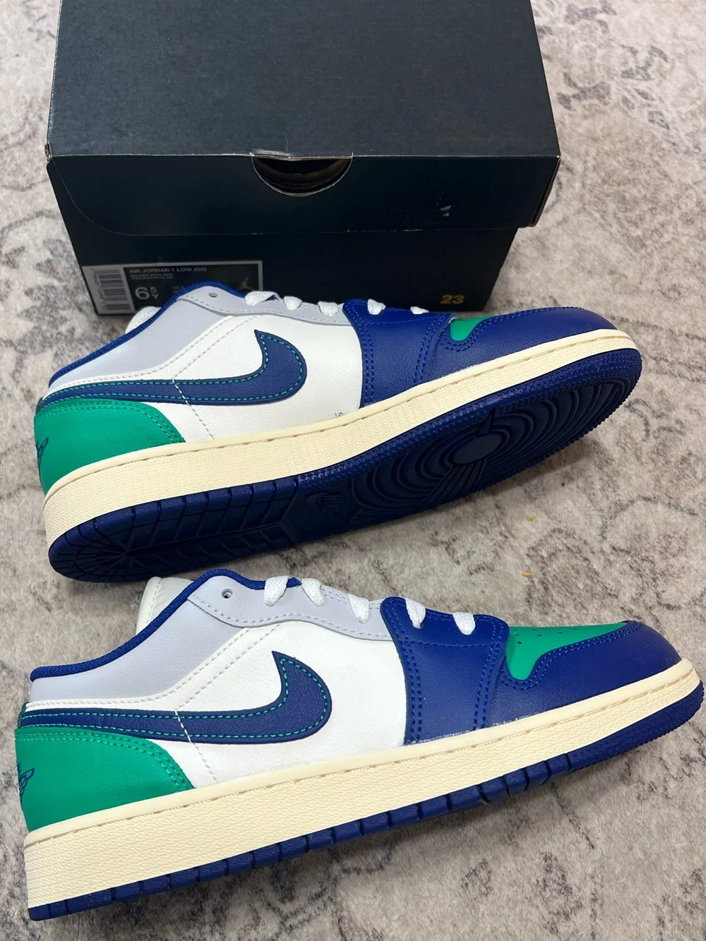 Nike new box