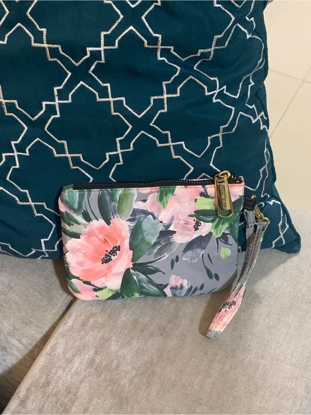 Steve Madden Wristlet