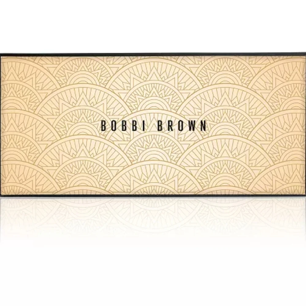 Bobbi Brown captivating palette