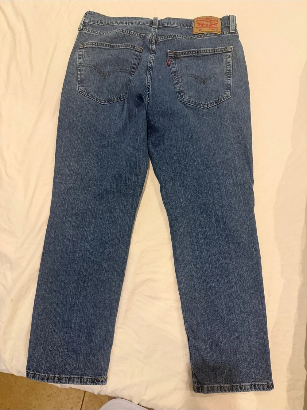 Levis straight leg