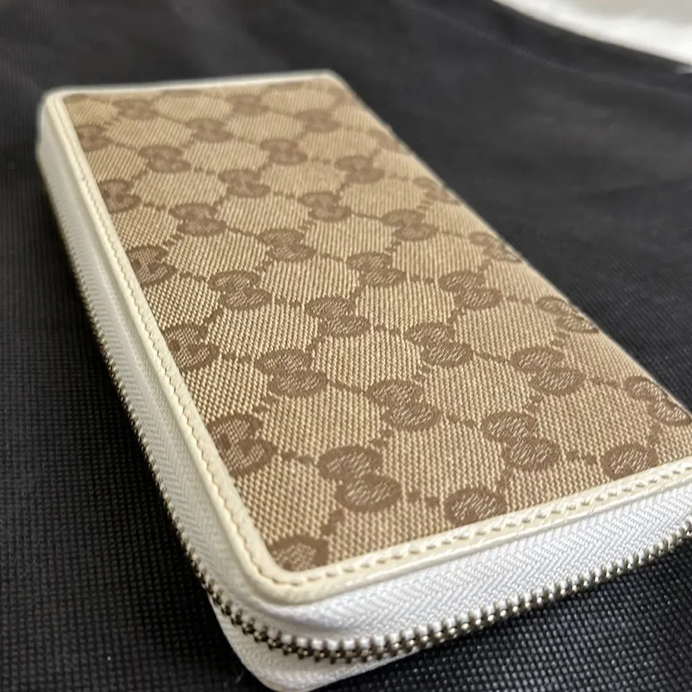 Gucci preloved long