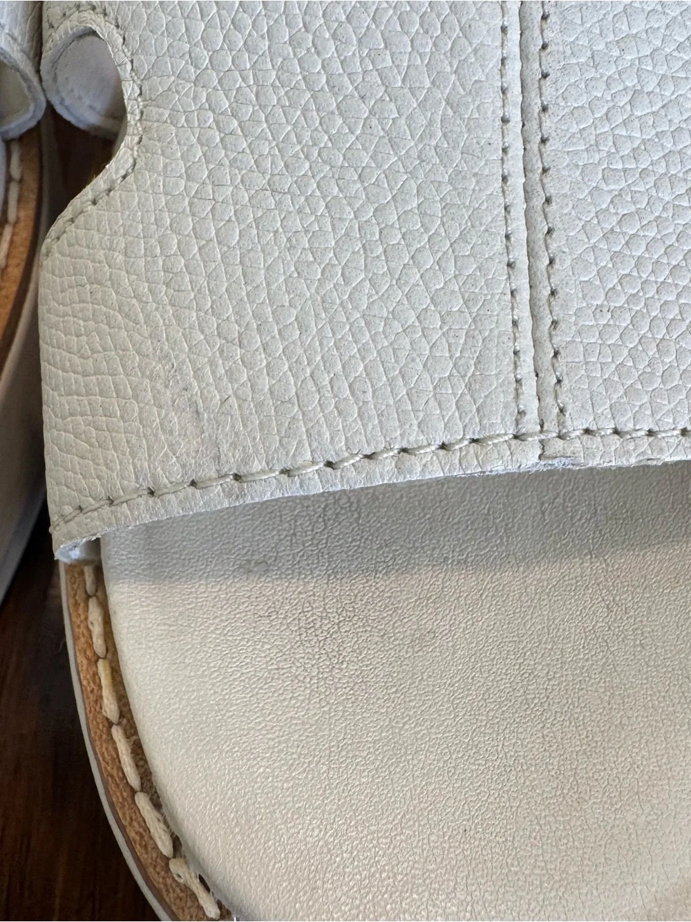 Sorel stylish cream