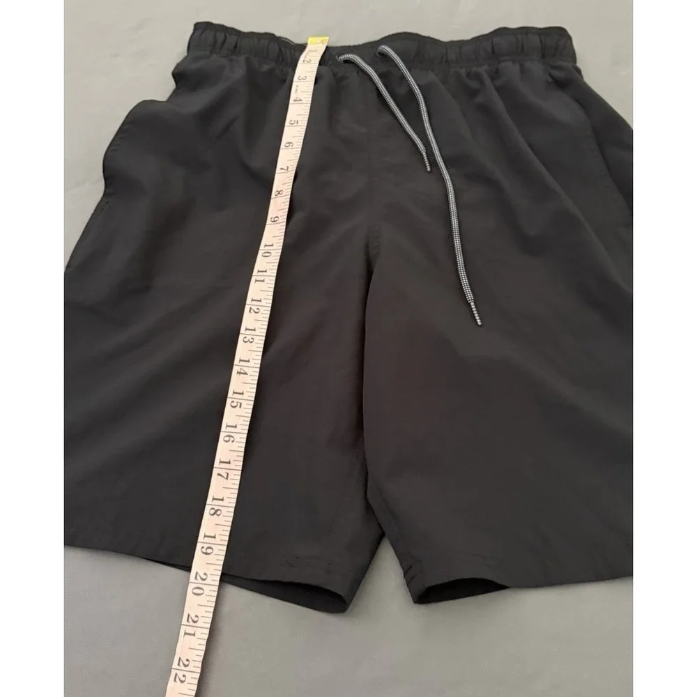 Nike core contend