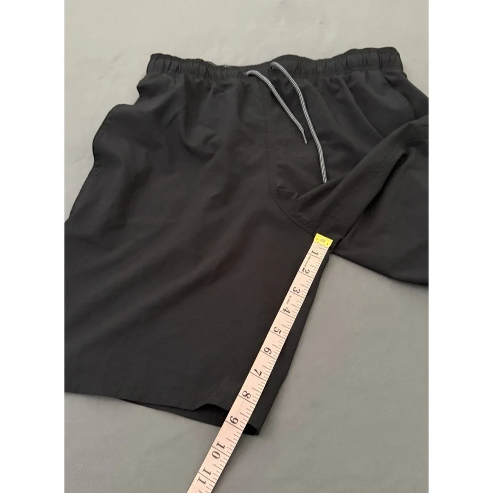 Nike core contend