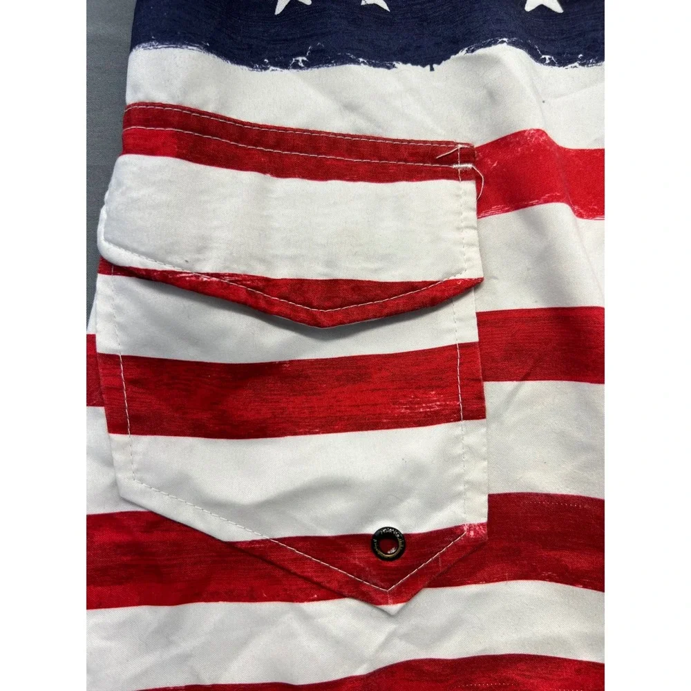 Hang Ten ships from
