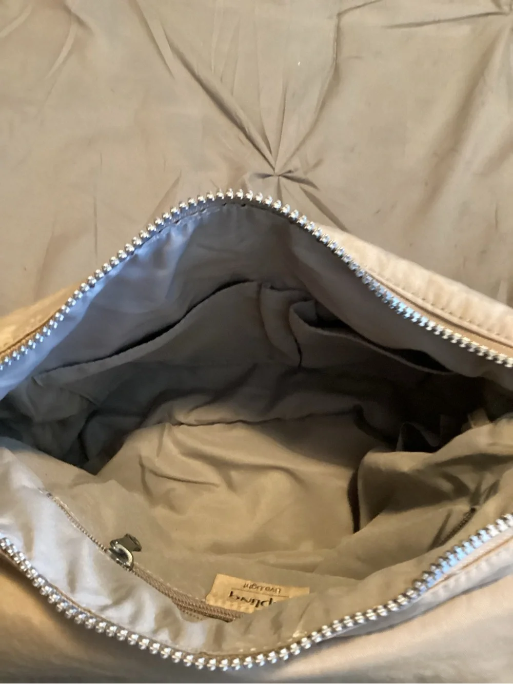 Kipling versatile beige
