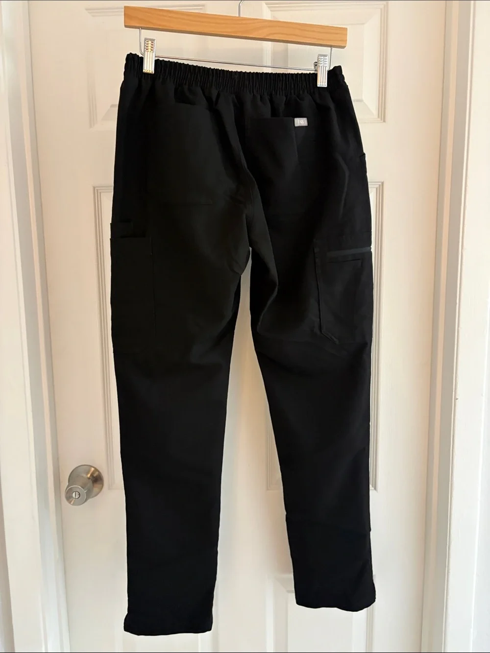Figs sleek black
