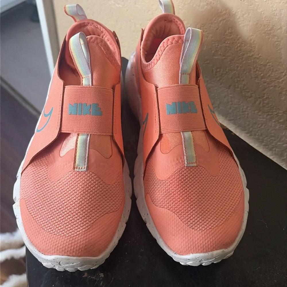 Nike these nikes