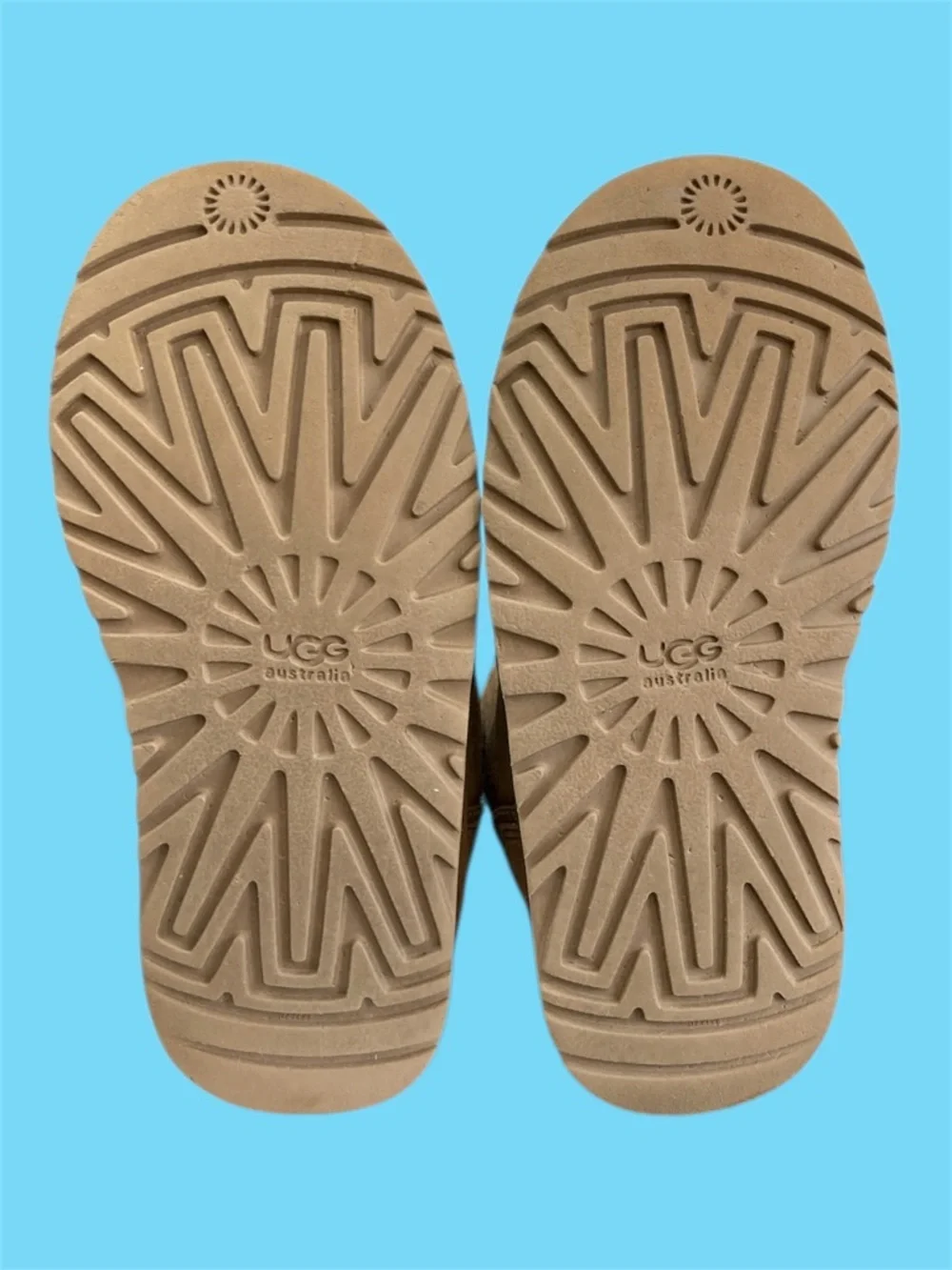 UGG florence boot