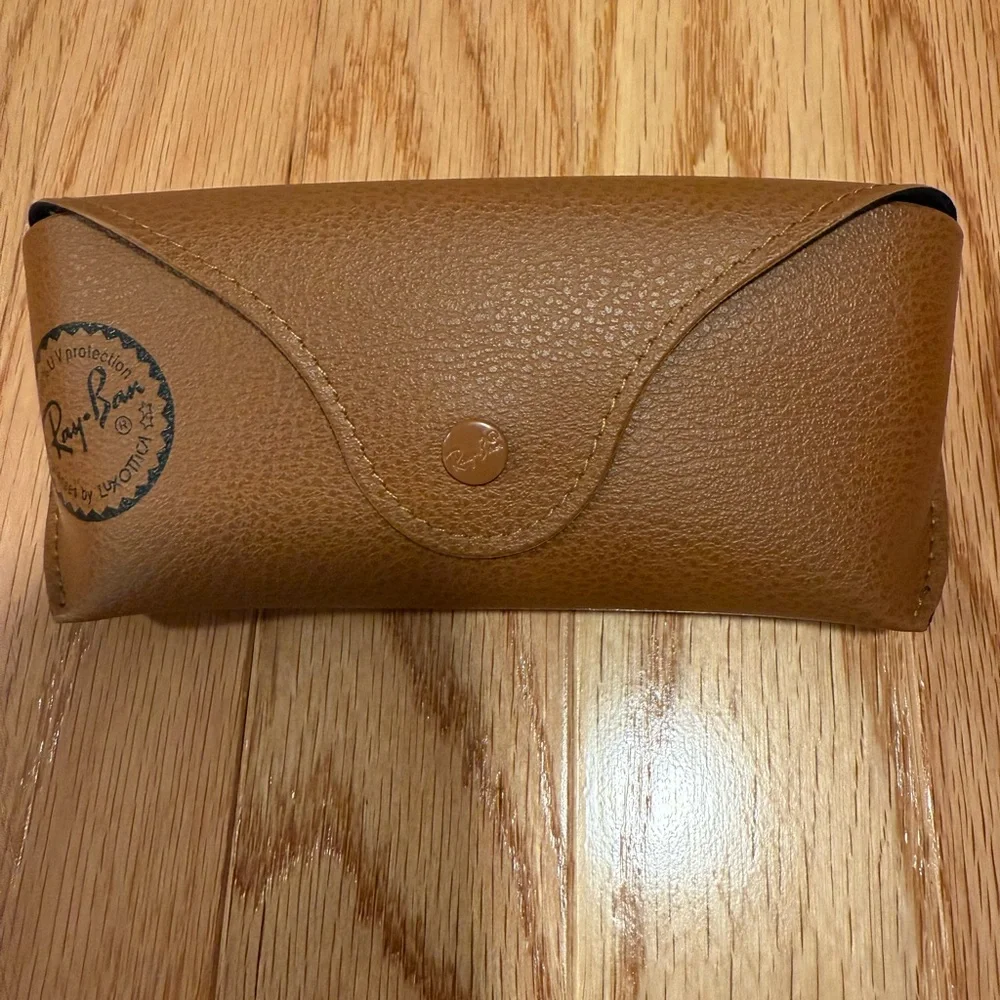 Ray-Ban light brown