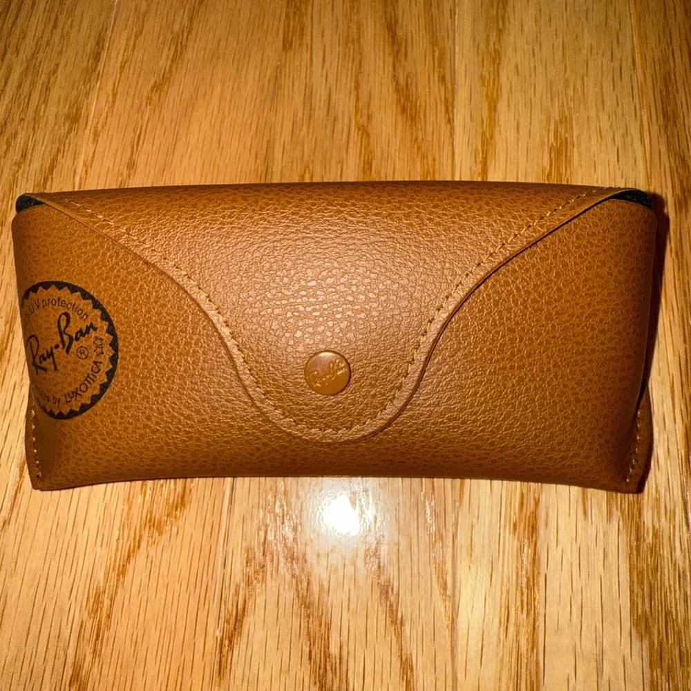 Ray-Ban light brown