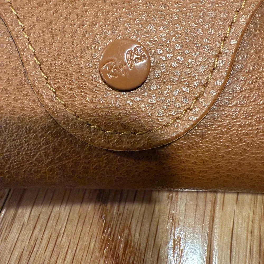Ray-Ban light brown