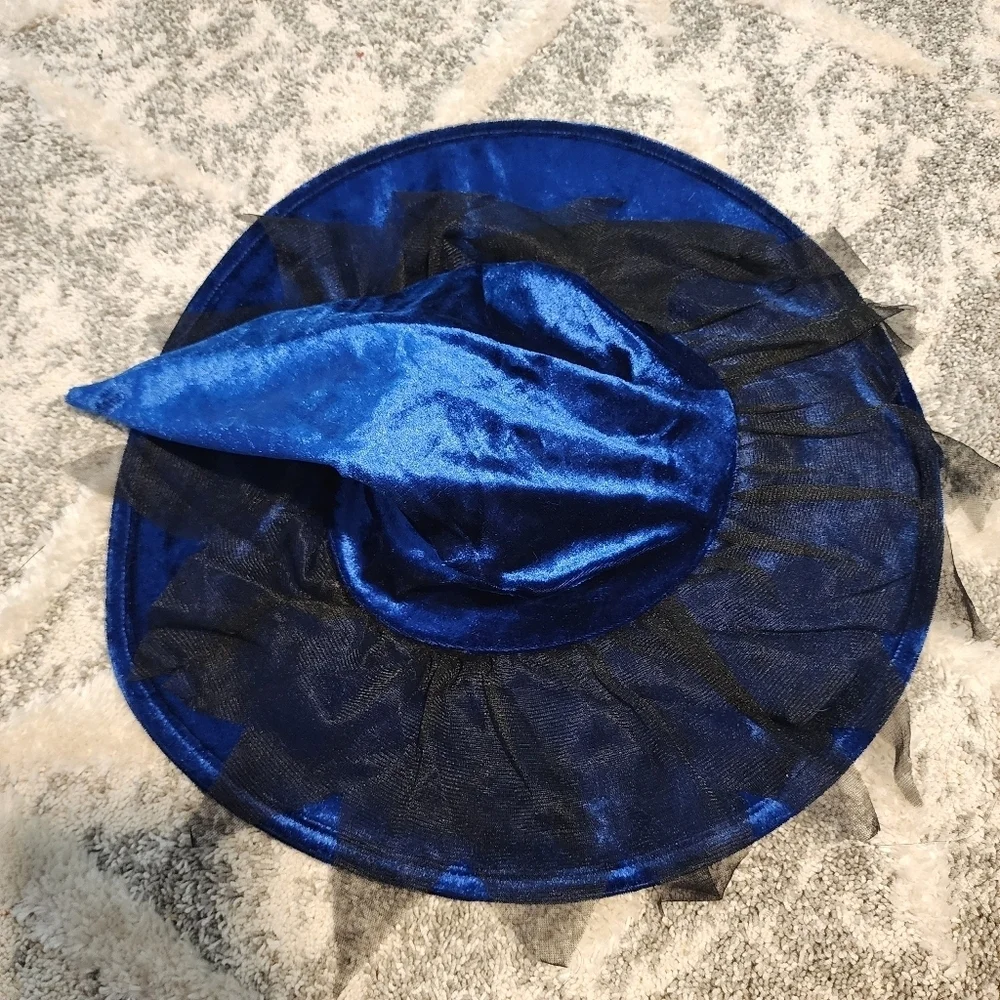 unbranded blue velvet