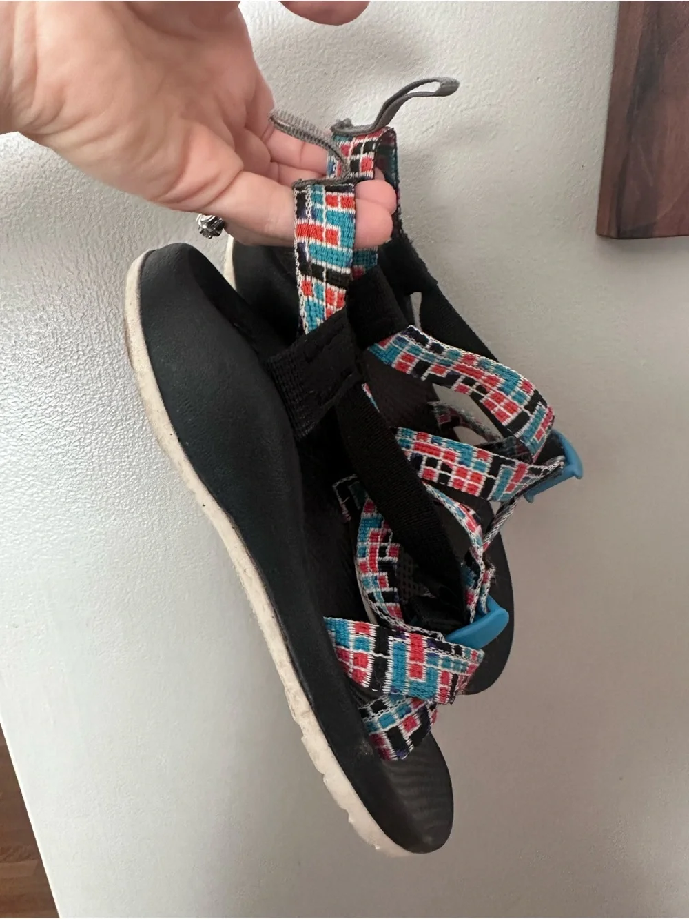Chaco comfortable black