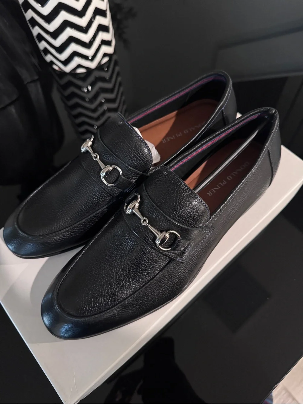 Donald J. Pliner classic black