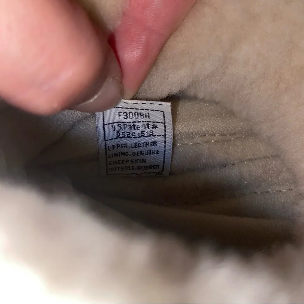 UGG australia suburb