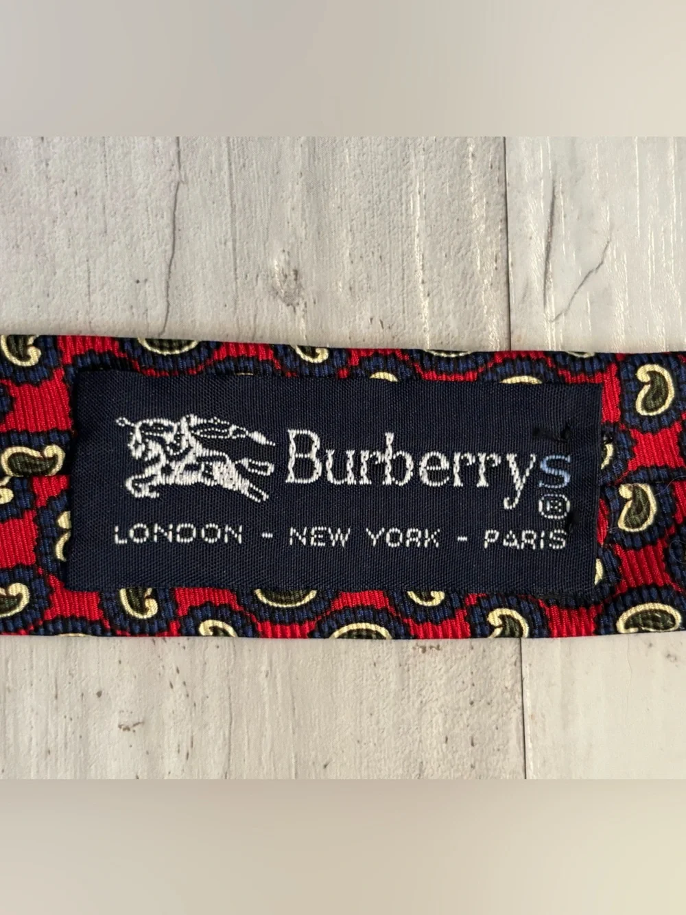Burberrys (vintage) burberrys vintage