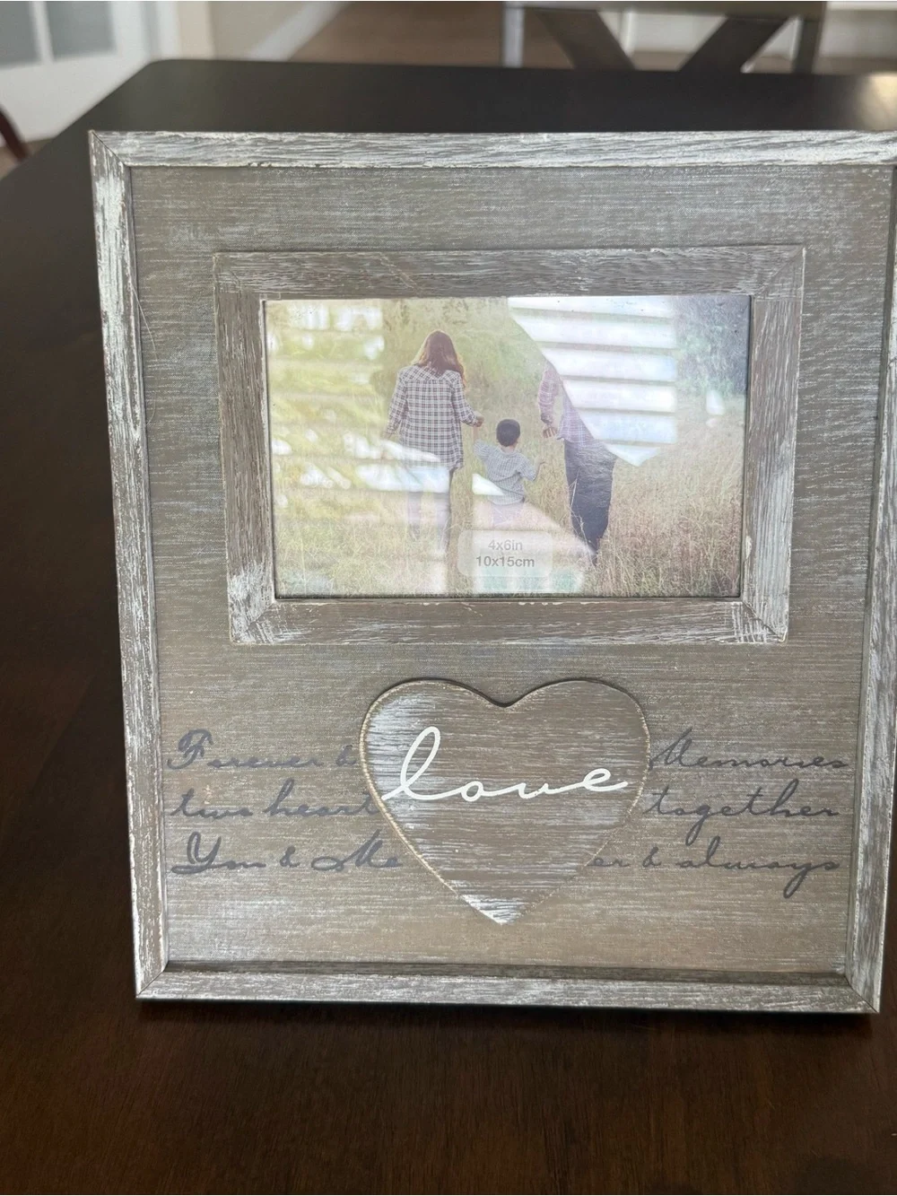 Rustic Farmhouse Love 4x6 Picture Frame Gray Distressed Wood Heart Decor