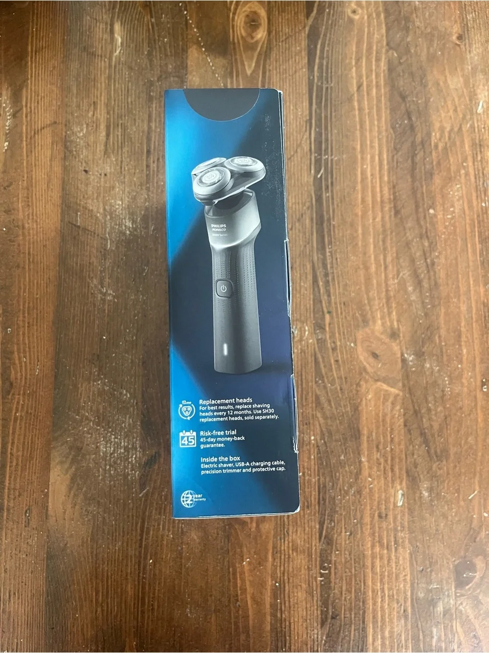 Philips Norelco Shaver 5000X - Black and Silver