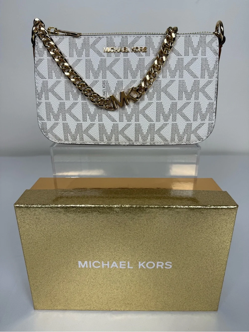 Michael Kors Signature Jet Set Charm Shoulder Bag + Jewelry Set + Gold MK Box