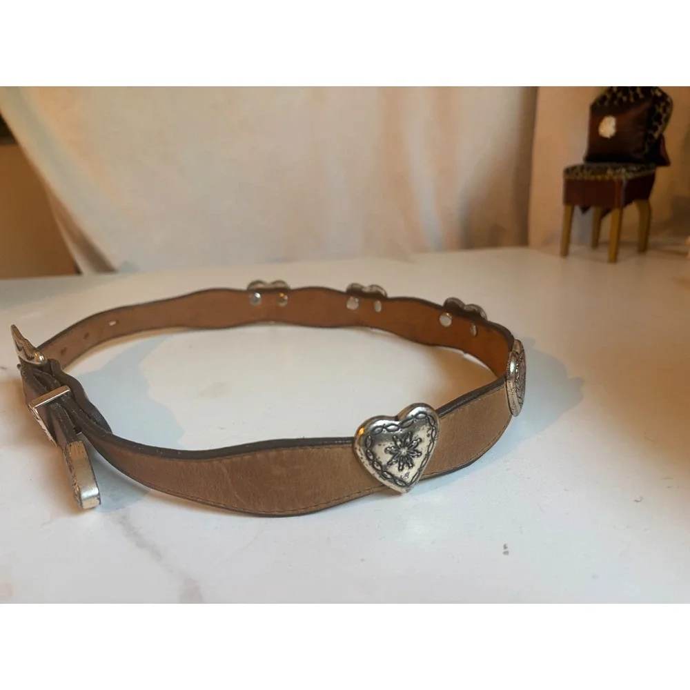 Vintage Western Tan Leather Scalloped Heart Concho Belt Silver Buckle Tip 26