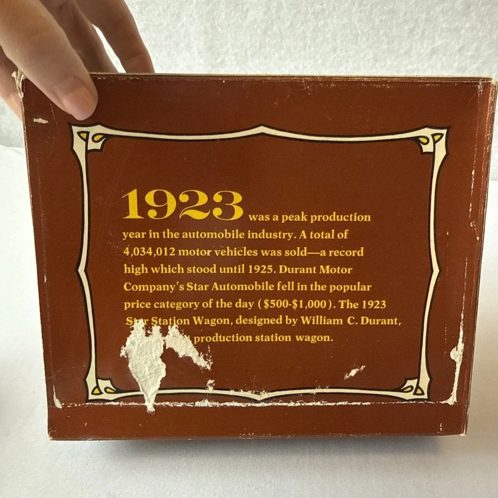 Avon vintage 1923