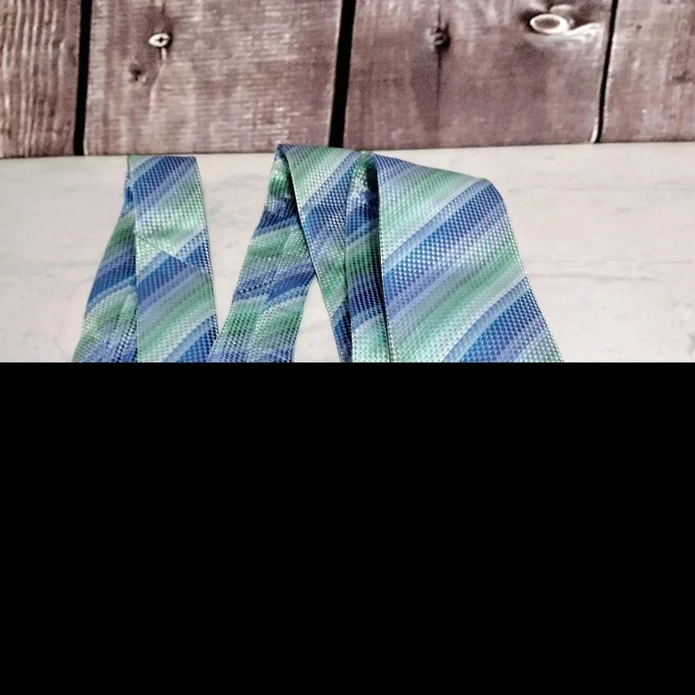 Saddlebred men necktie