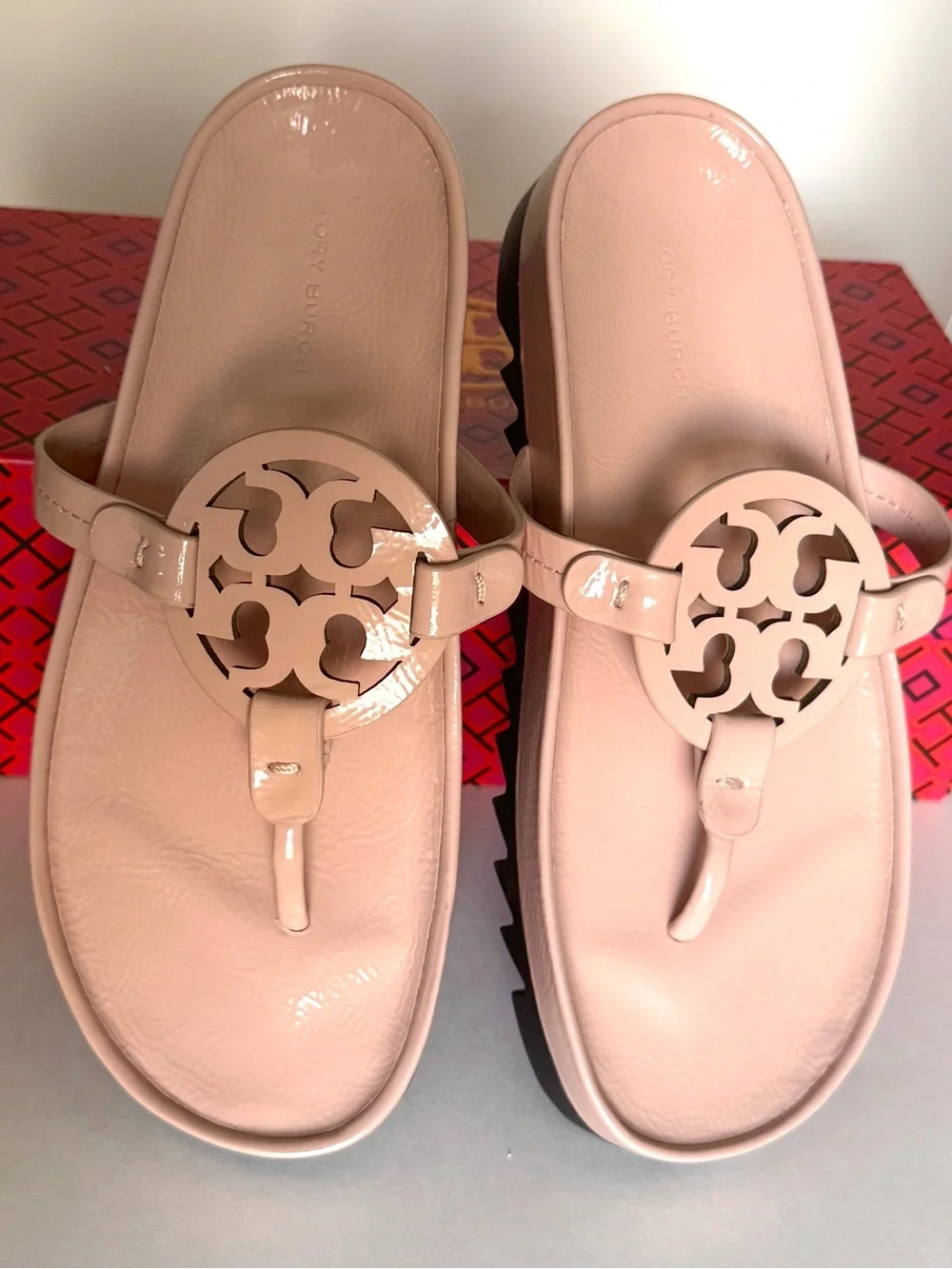 Tory Burch super popular