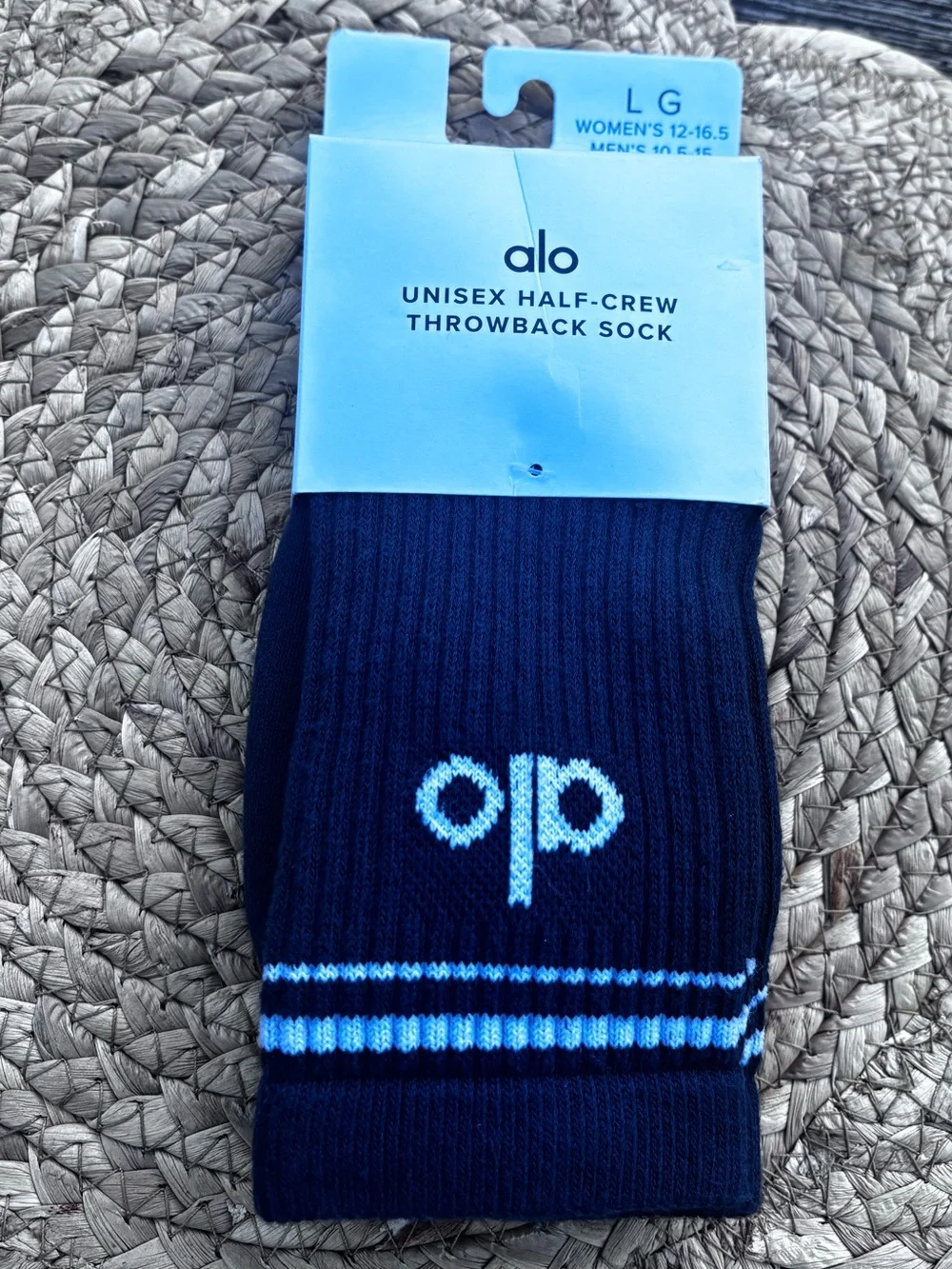 ALO Yoga instant classic