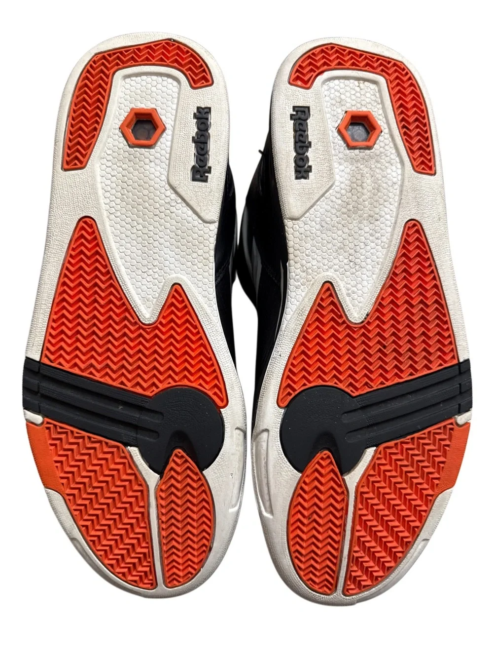VINTAGE REEBOK PUMP OMNI ZONE II *RARE*
