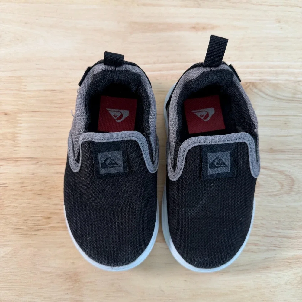 Grays quiksilver sneakers