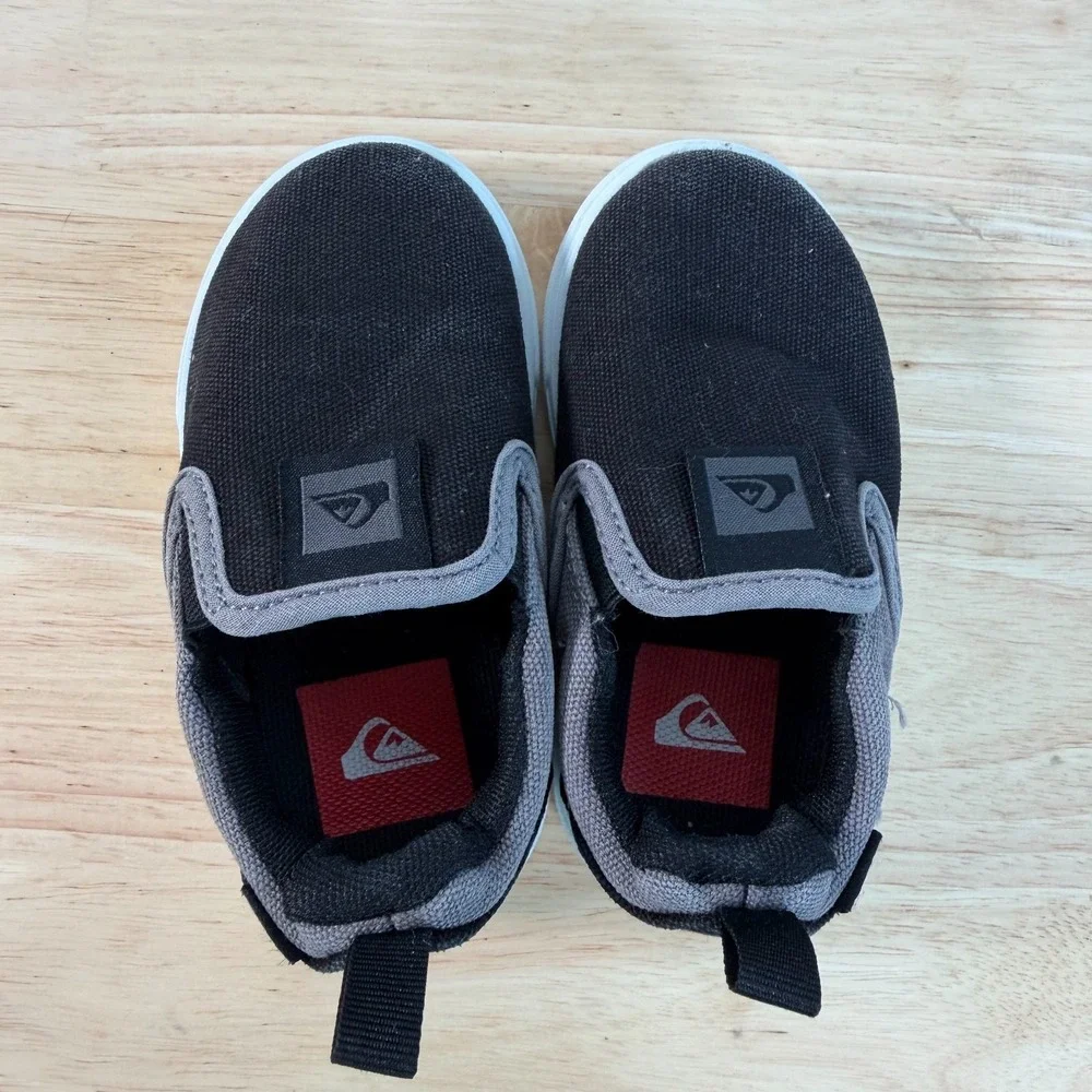Grays quiksilver sneakers