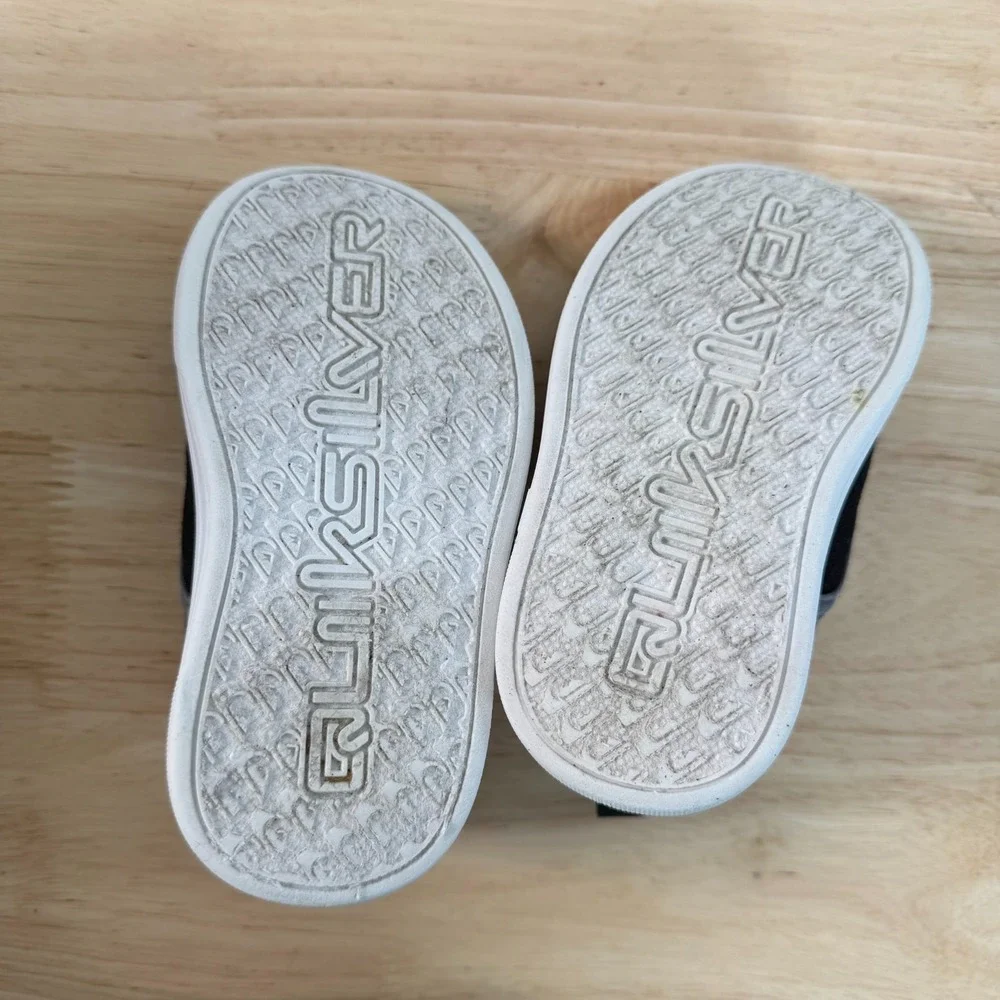 Grays quiksilver sneakers