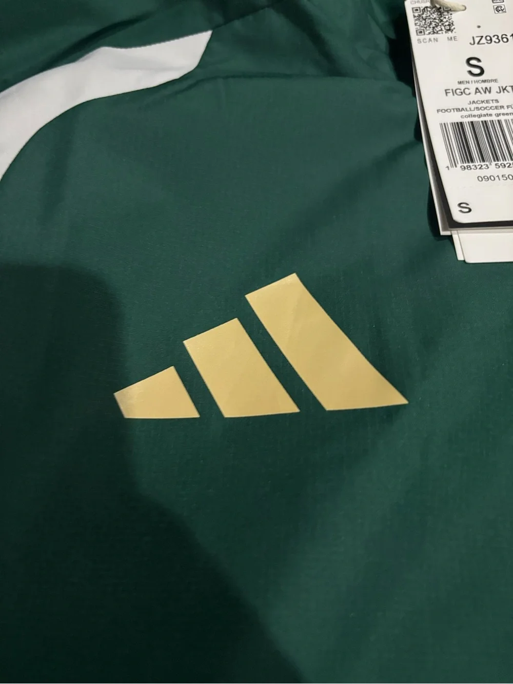 adidas lightweight windbreaker