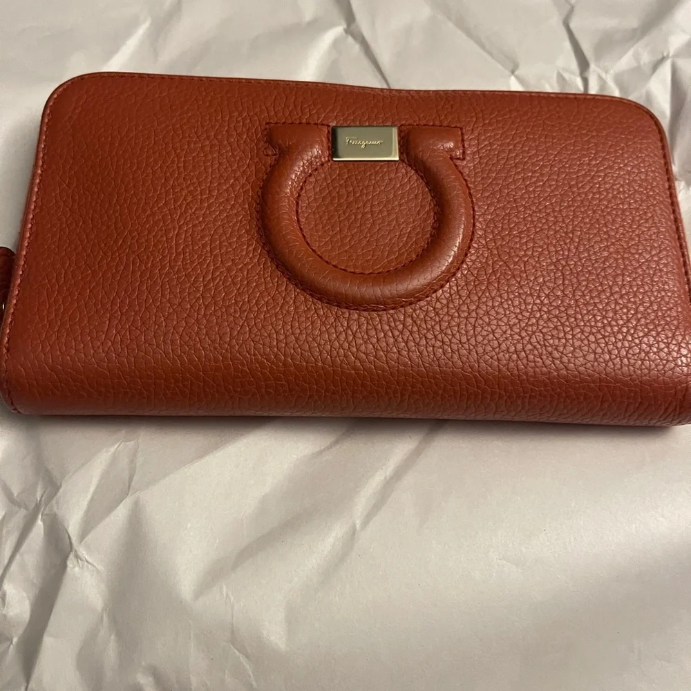 Salvatore Ferragamo chic leather